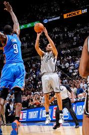 NBA常规赛 马刺VS雷霆,常规赛对决悬念迭起”